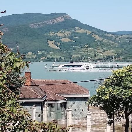 Apartmán Sobe Lara Donji Milanovac Exteriér fotografie