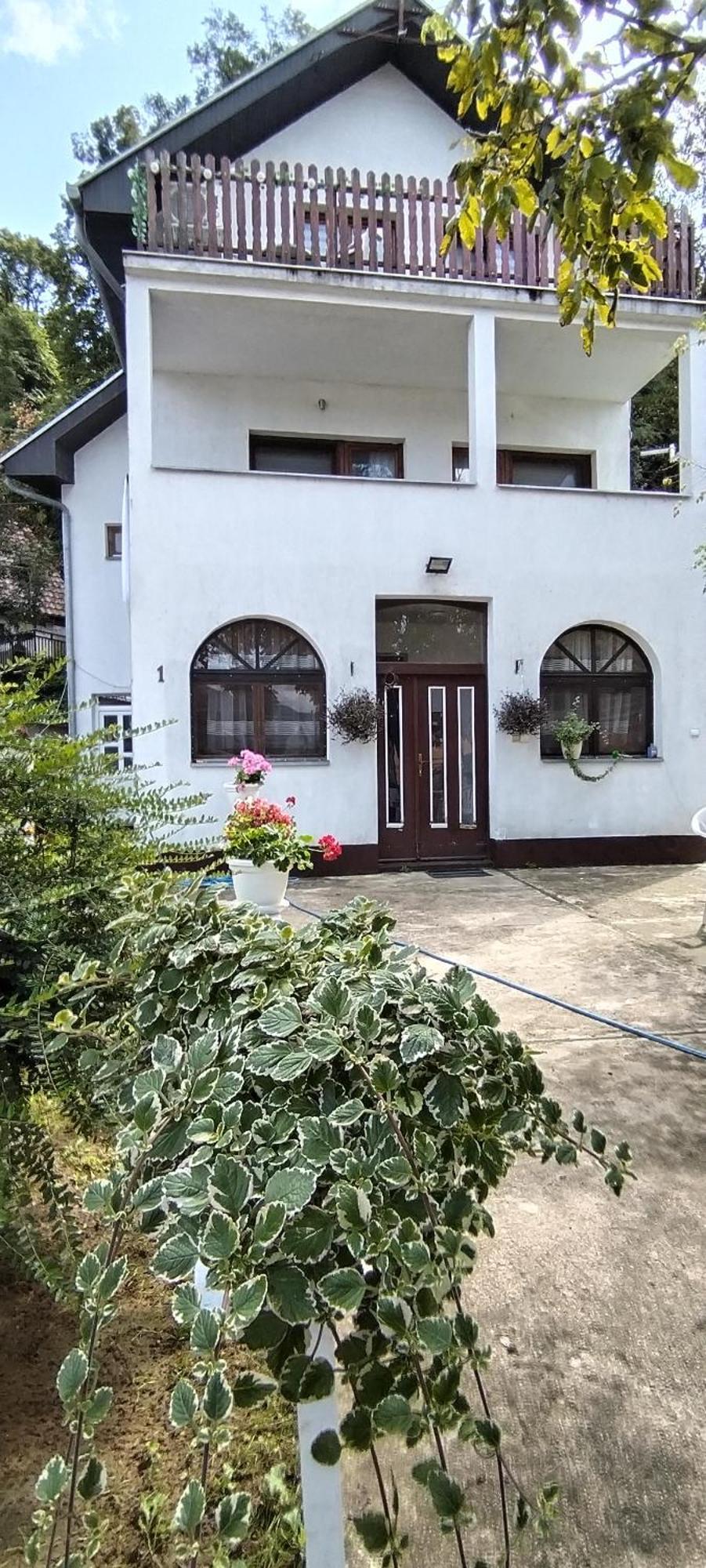 Apartmán Sobe Lara Donji Milanovac Exteriér fotografie